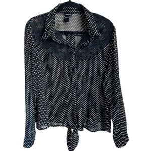 Torrid‎ Polka Dot Collar Top Sz Large 0